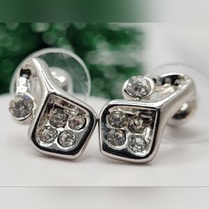 ✨2/$10✨ Stainless Steel Curved Asymmetrical Stud Earrings